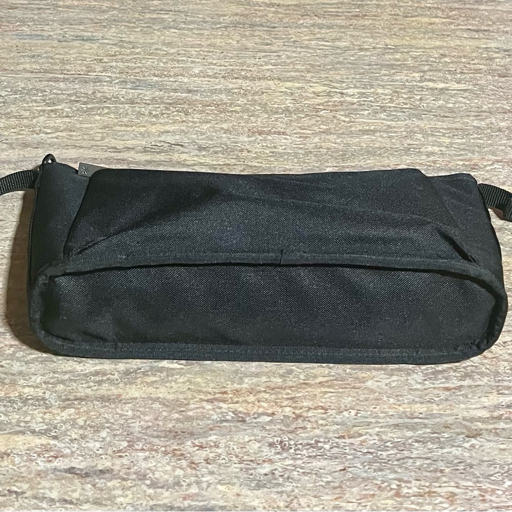 NWOT Skip Hop Black Bag - Picture 9 of 16